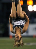 cheerleader.jpg cheerleader.jpg